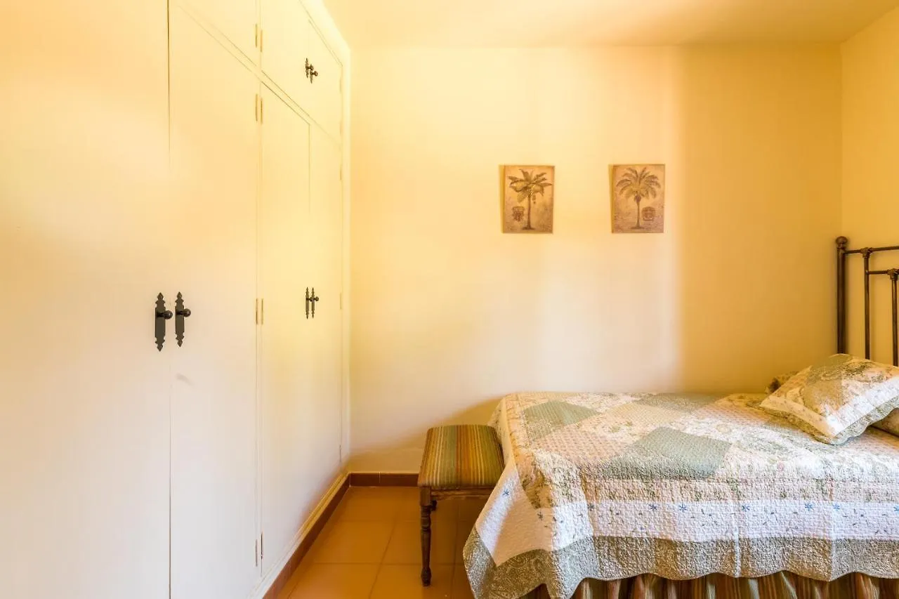 Holiday home Cortijo El Carmen Finca El Revuelo Constantina